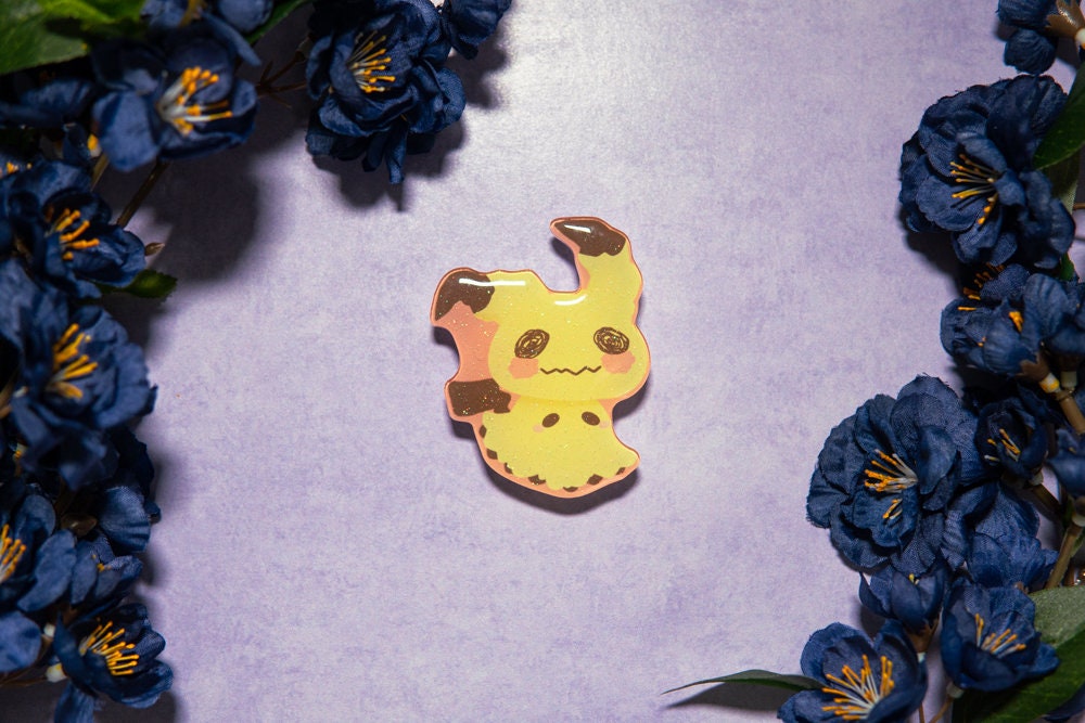 V.15 Cute Animal Phone Grips/ kawaii grip/ Acrylic grips/ glitter acrylic grips/ Pokemon Phone Grips/ Giratina/ Mimikyu/ Ghost Type