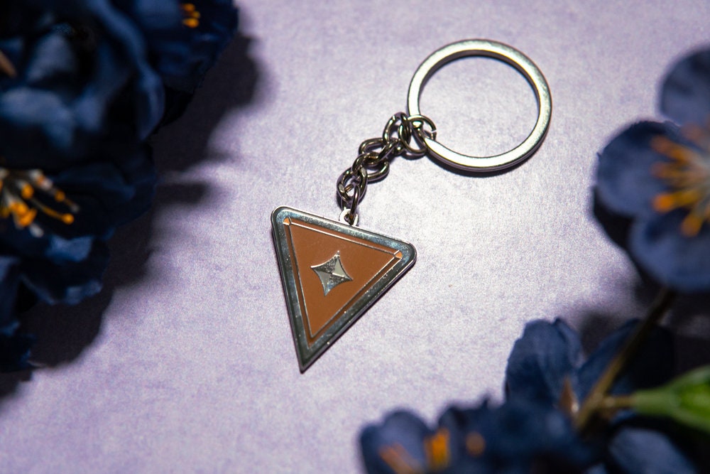 Valo Gun , Cute Keychain, Rank Keychains, Iron, Gold, Plat, Bronze, Silver, Diamond, Radiant buddies