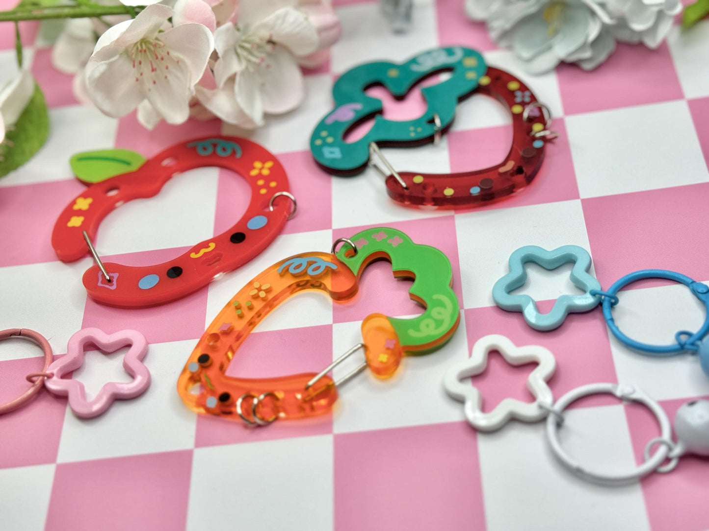 C.6  Acetate Fruit Carabiner| Kawaii Carrot Carabiner| Apple Strawberry | Keychain Collectors | Keychain Holder | Fruit Collection Carabiner